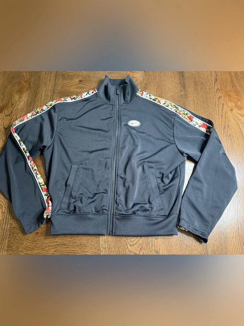 Nike black full